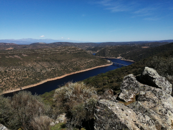 Río Tajo a su paso por el Parque Nacional de Monfragüe