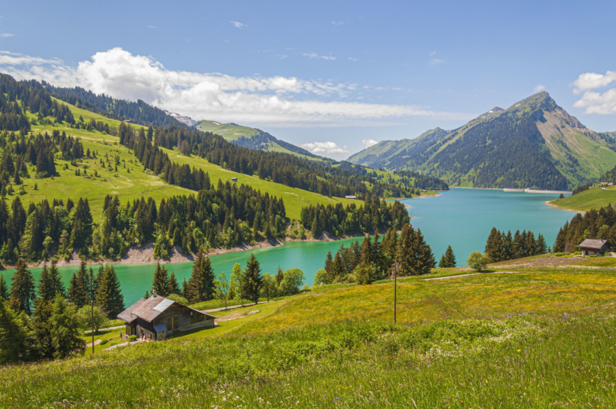 Lago Longrin en Suiza